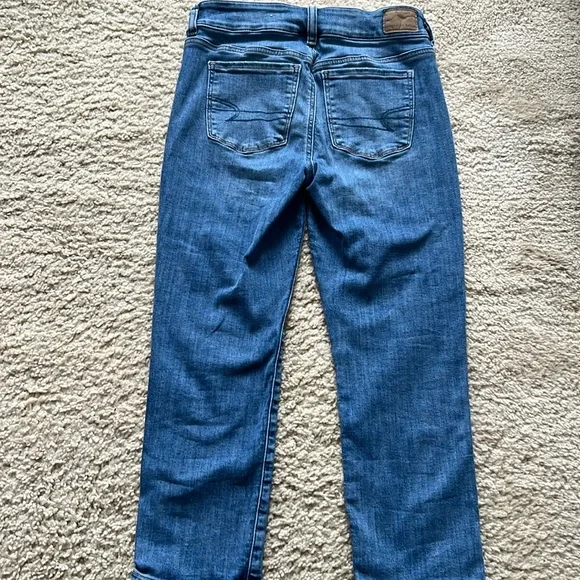 American Eagle artist crop jeans. Size 4 short women - Picture 6 of 9